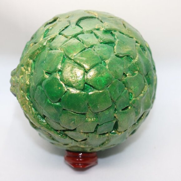 Dragon egg roughly 4.25 x 6 in size handmade clay "Queen Alicent" - Picture 8 of 8